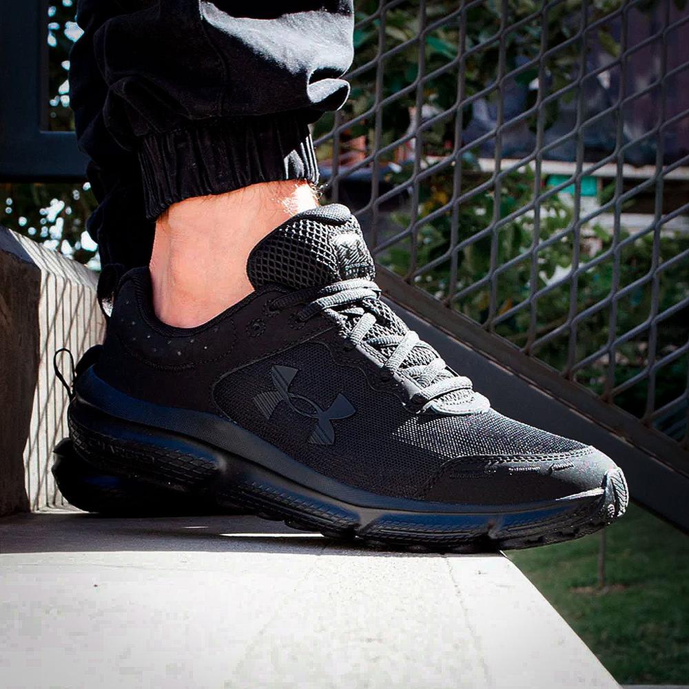 Foto 7 | Tenis Under Armour Charged Assert 10 - 3026175004 - Negro - Hombre Negro