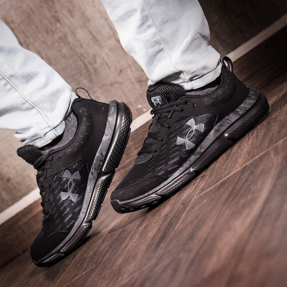 Foto 8 pulgar | Tenis deportivos Under Armour Charged Assert 10 para Hombre