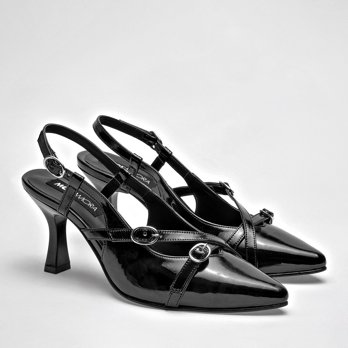 Foto 2 | Moramora Zapatilla Para Mujer Negro Charol