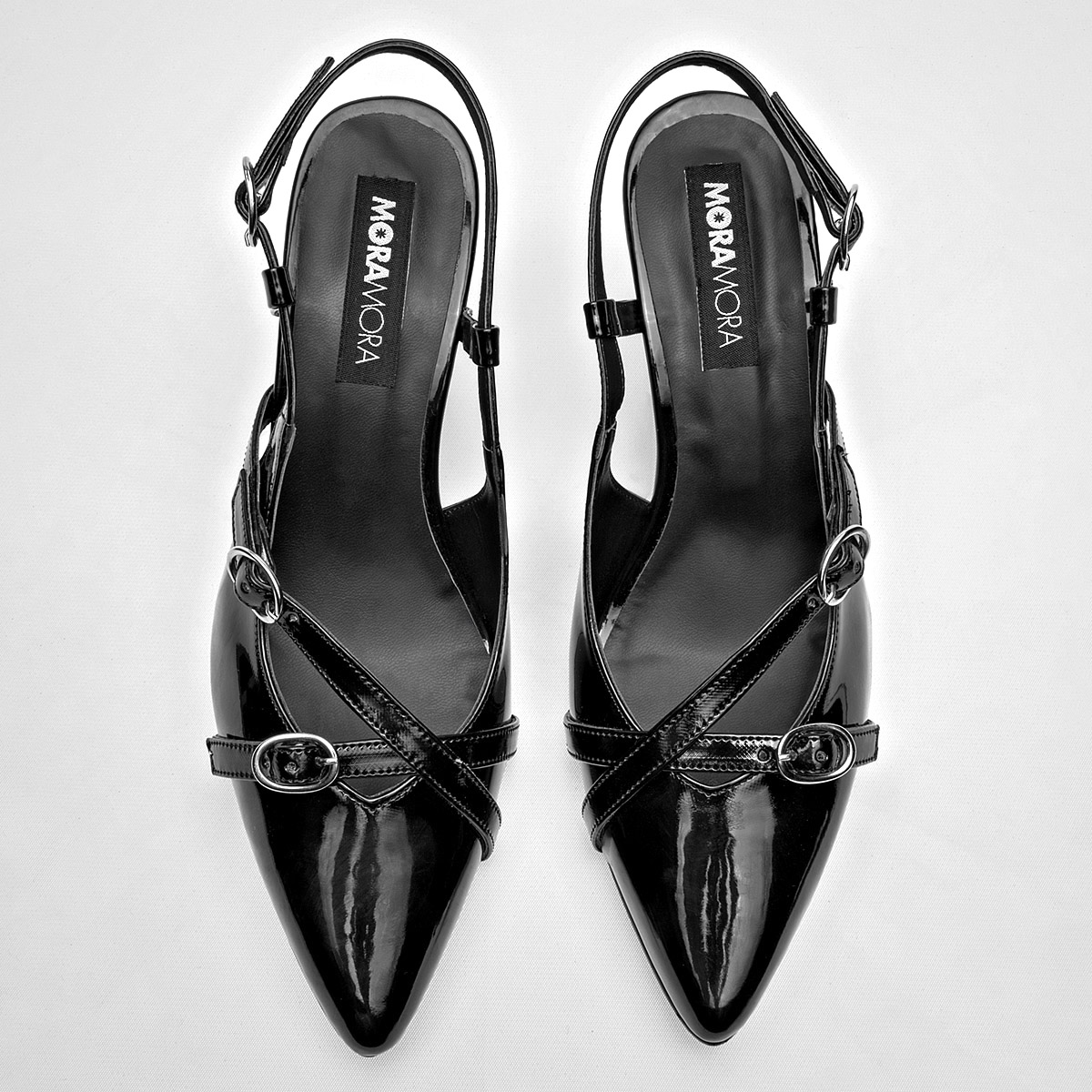 Foto 3 | Moramora Zapatilla Para Mujer Negro Charol