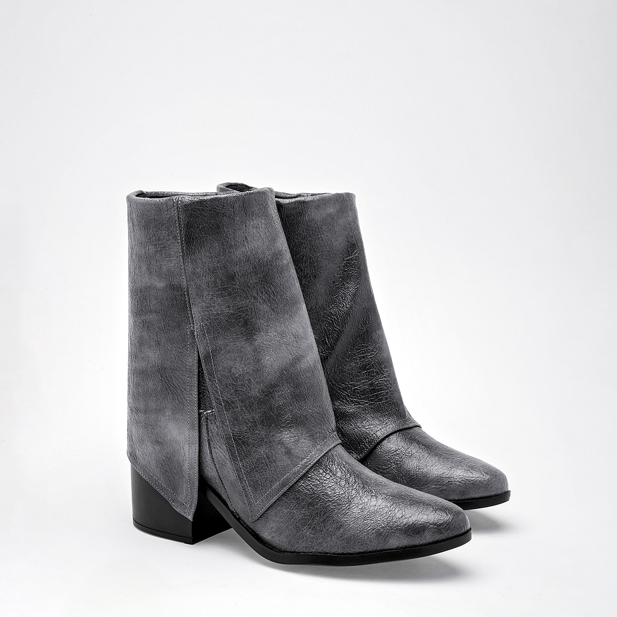 Foto 3 pulgar | Been Class Bota Para Mujer Gris