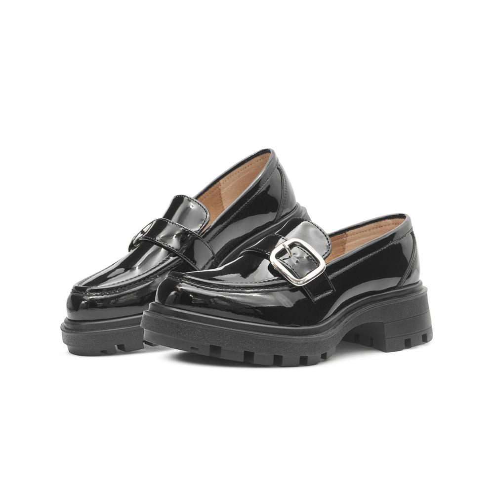 Foto 2 pulgar | Zapato Mocasin Para Mujer Charol Negro Moda Suela Chunky Negro