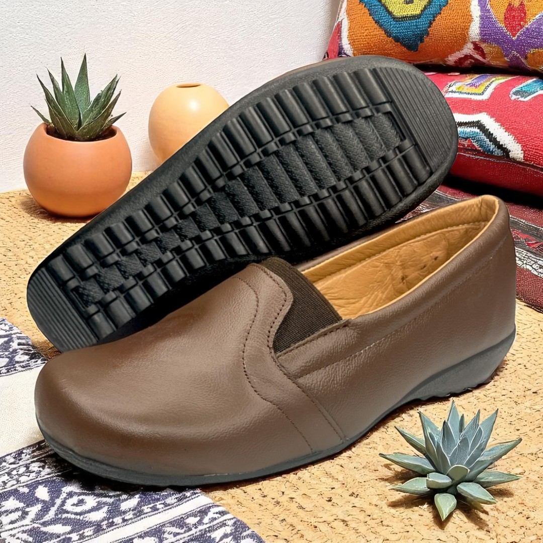 Foto 6 pulgar | Zapatos Las Cuatas Zapaterías Café para Mujer
