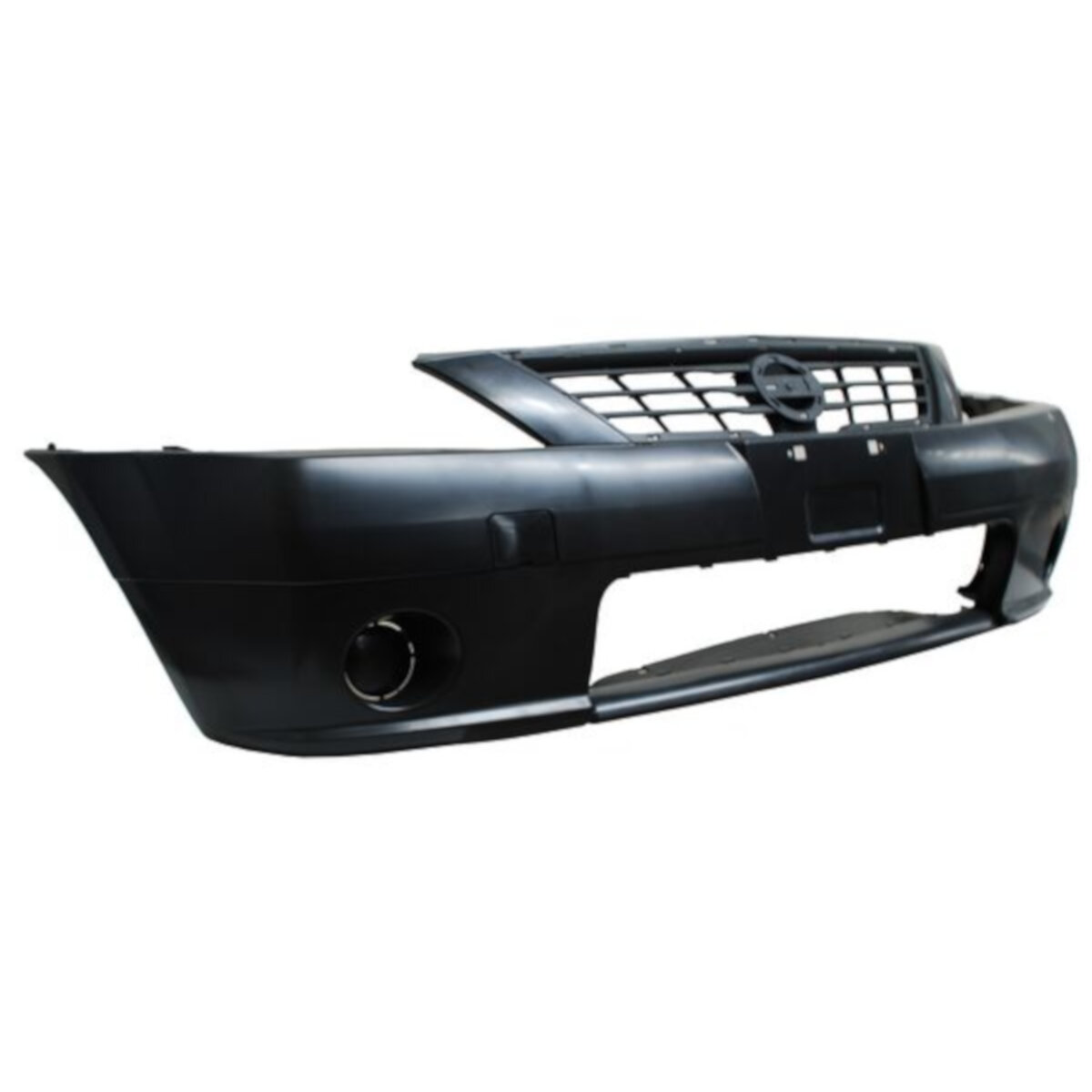 Defensa Delantera Nissan Aprio  2008 2009 2010