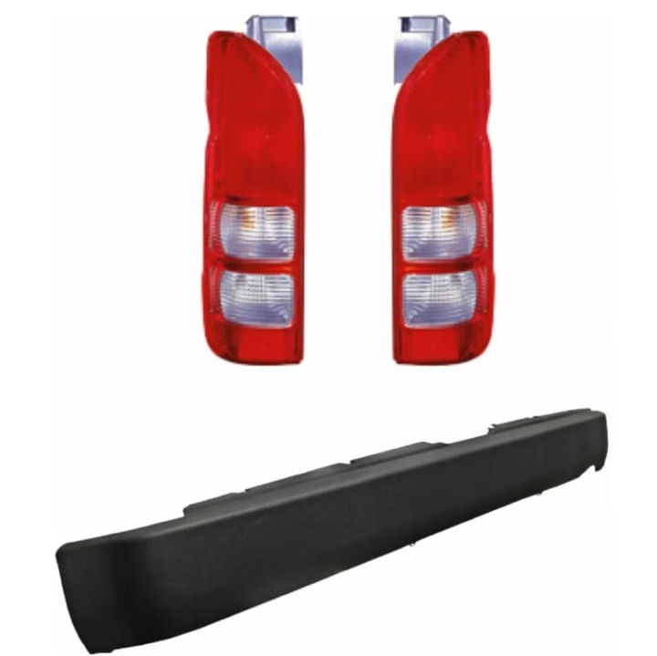 Fascia Trasera Hiace 06 - 13 Con Calaveras