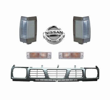 Foto 1 | Parrilla Nissan D21 Con Cuartos Blancos Y Logo