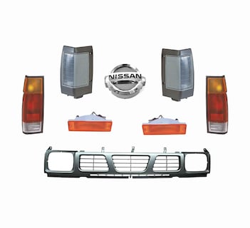 Foto 1 | Parrilla Nissan D21 Con Cuartos Calaveras Y Logo