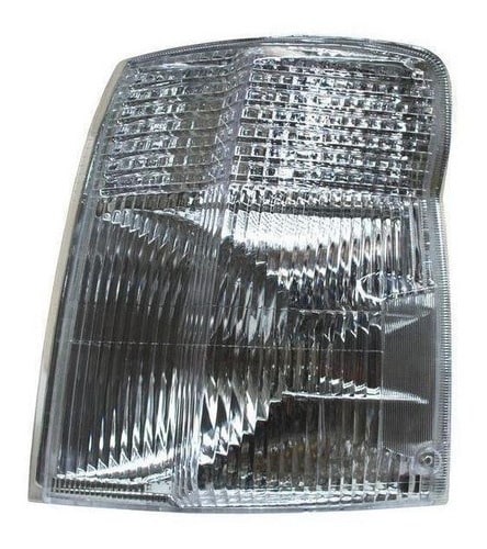 Cuarto Punta Izquierda Nissan Urvan  2002 2003 2004 2005 2006 $559