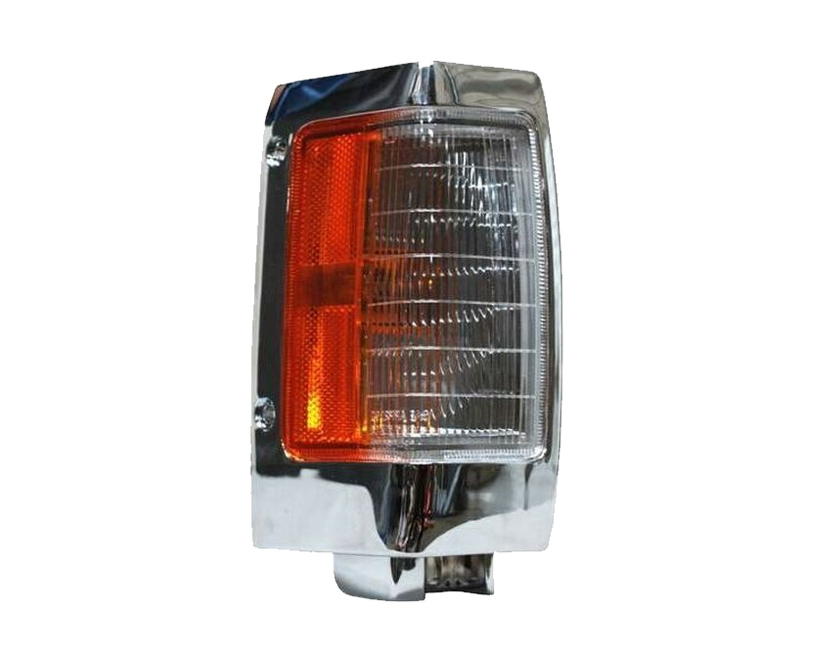 Foto 1 | Cuarto Punta Automotriz para Nissan Pick Up D21 1990-2008 Cromado Bicolor Ald94 Tyc T154 Copiloto