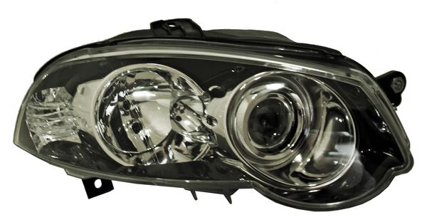 Faro Ram 700 2015-2017/ Fiat Palio/ Strada 2008-2011/ Albea 2009-2011 Fondo color Negro Tyc Copiloto