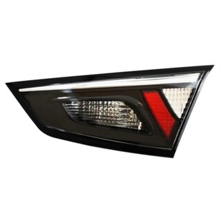 Foto 1 | Calavera Derecha Toyota Yaris 2016 2017 2018 2019