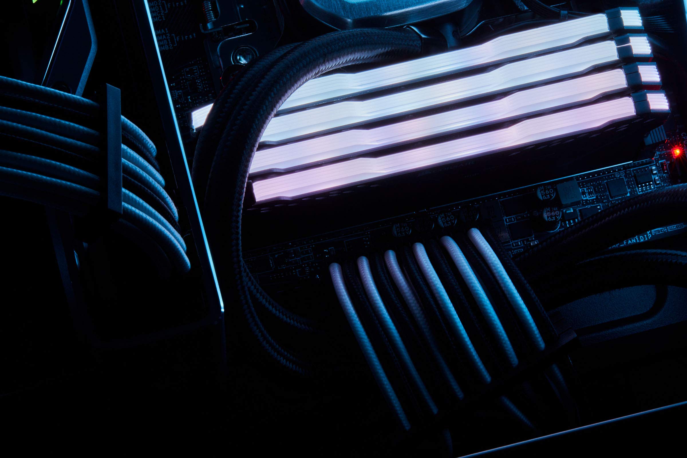 Foto 8 pulgar | Cables Pcie Corsair Premium Con Funda Individual En Rojo - Venta Internacional.