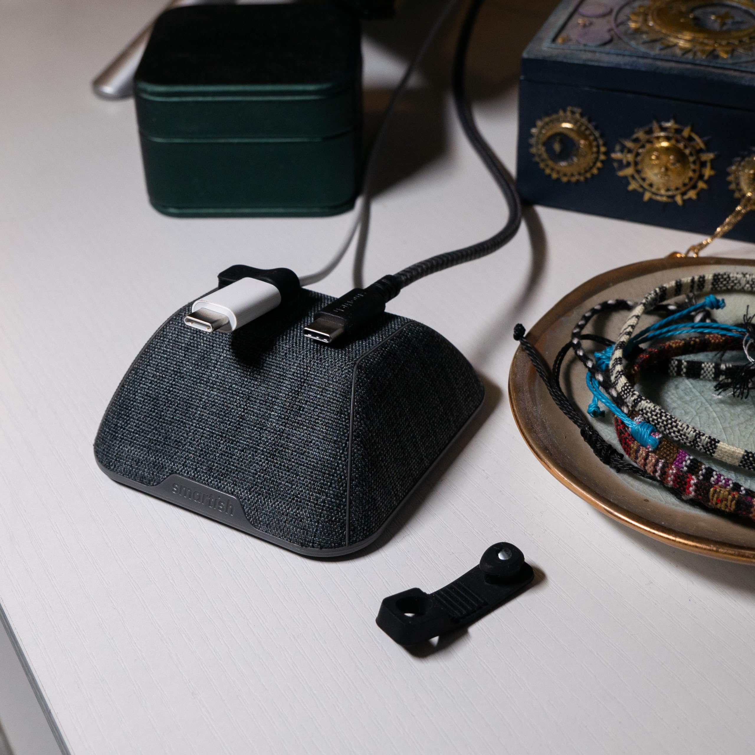 Foto 8 pulgar | Cable Wrangler Organizer Smartish, Soporte Magnético Para Cables, Gris - Venta Internacional.