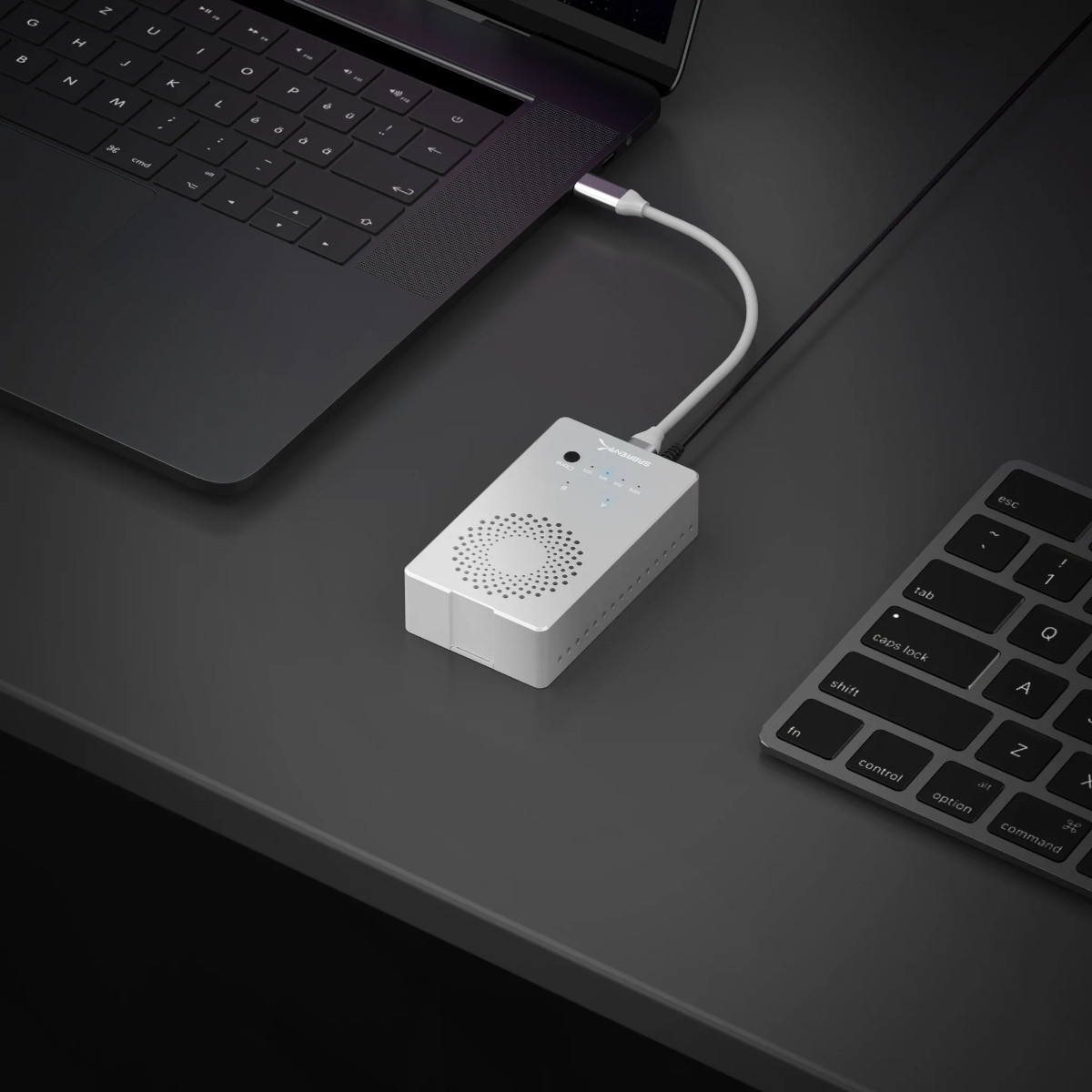 Foto 3 | Case Gabinete Dual Disco Duro Usb-c Sabrent Ssd M.2 Pcie Nvme