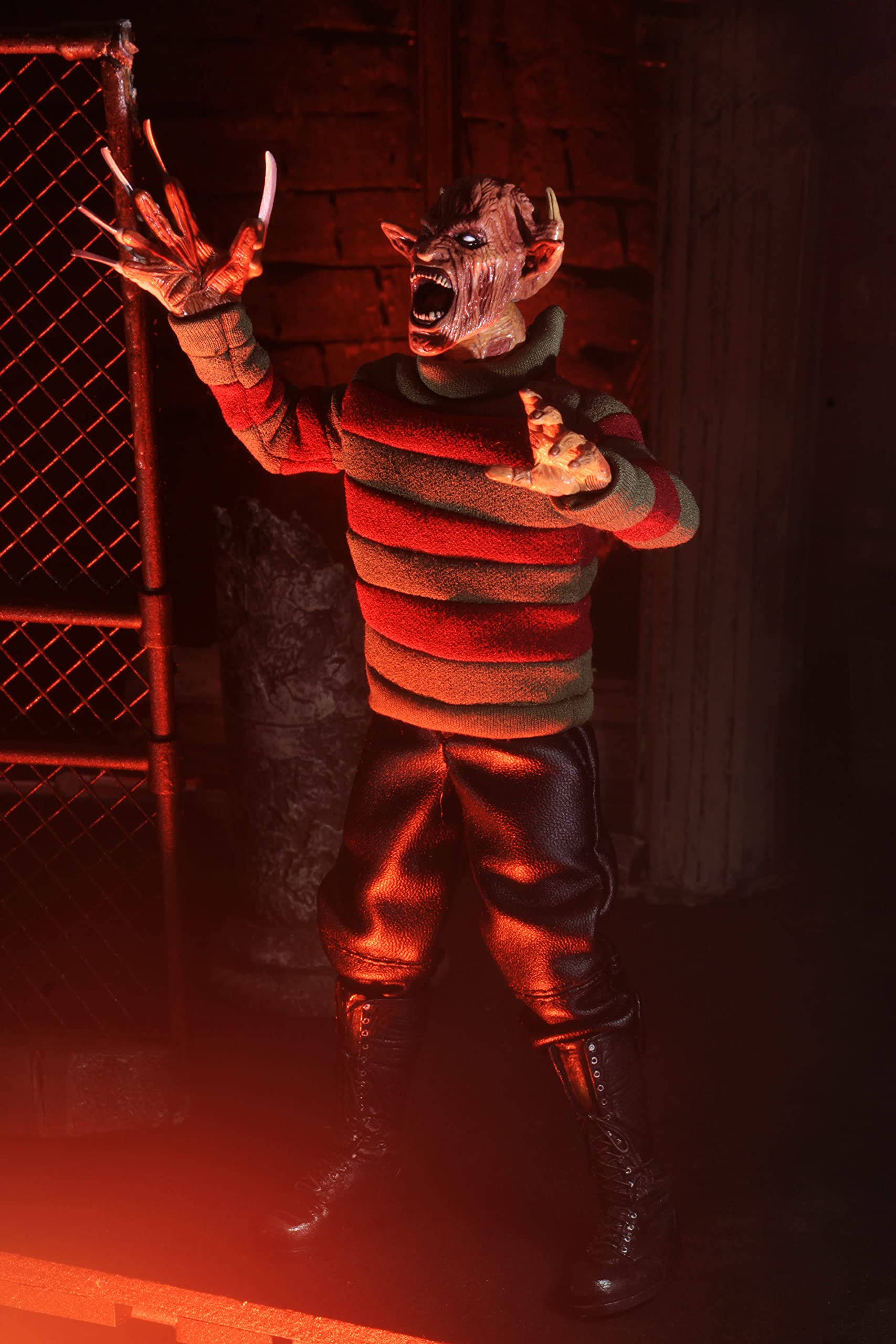 Foto 7 pulgar | Figura de Acción Neca Nightmare On Elm Street Freddy - Venta Internacional