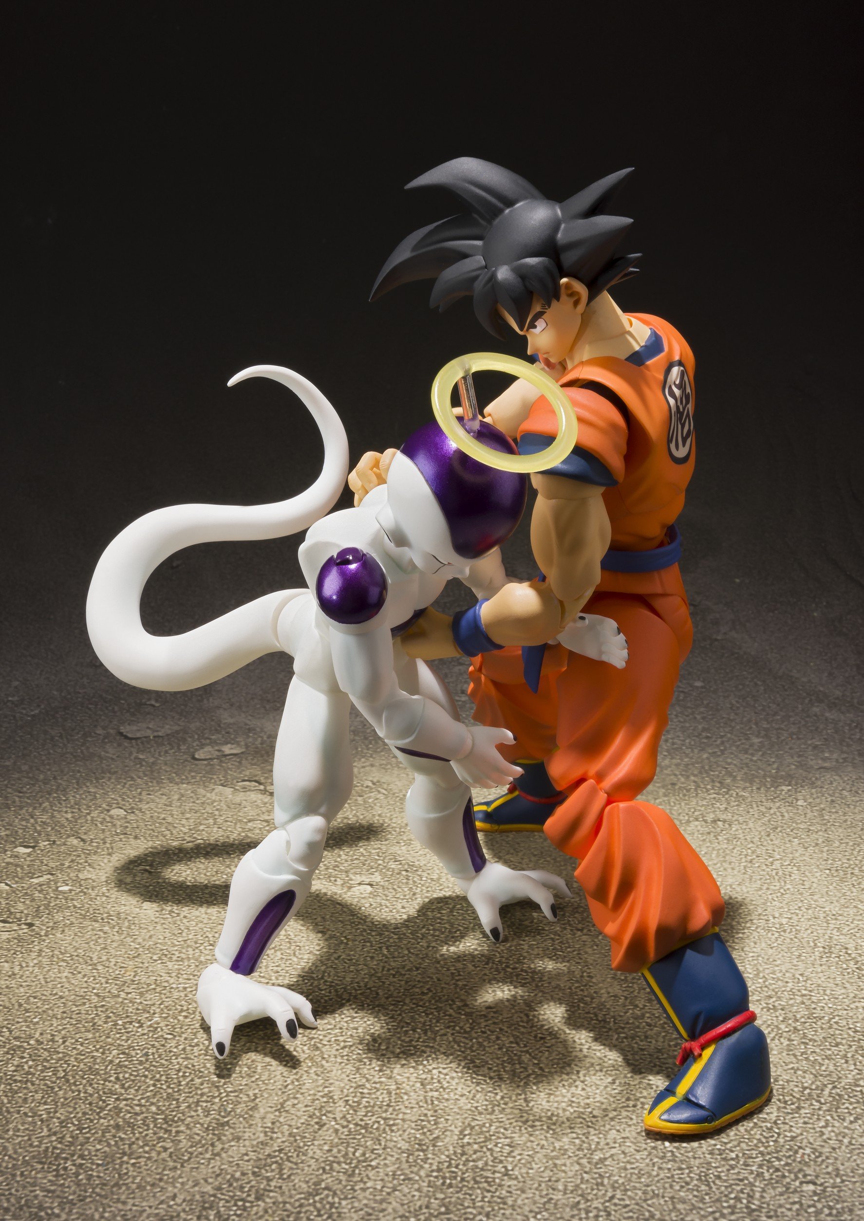 Foto 5 | Figura de Acción Tamashii Nations Dragon Ball Z Son Goku - Venta Internacional