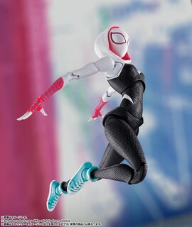 Foto 4 | Figura De Acción Tamashii Nations Spider-gwen Spider-man - Venta Internacional.