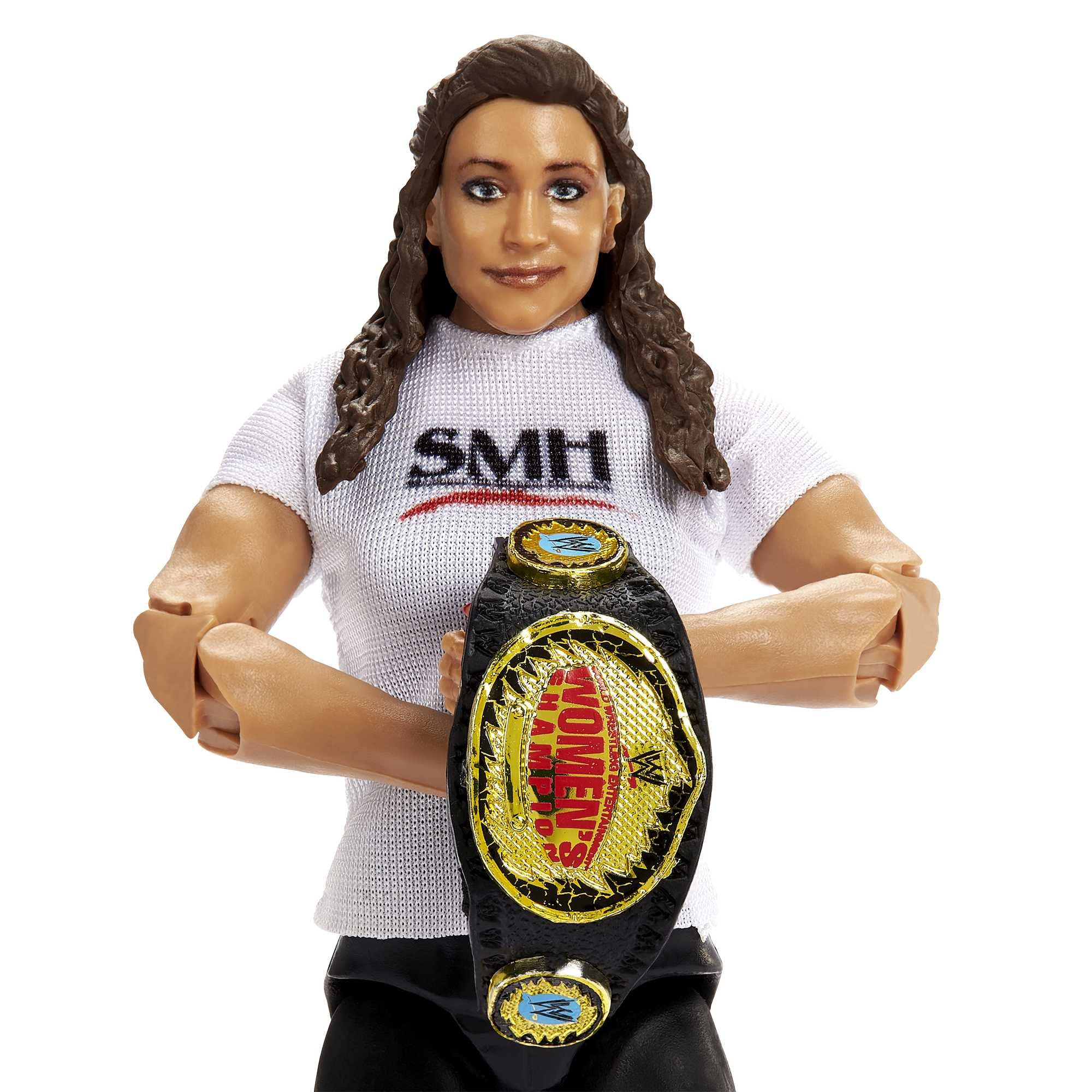 Foto 3 pulgar | Figura De Acción Wwe Mattel Stephanie Mcmahon De 6 Pulgadas  - Venta Internacional.
