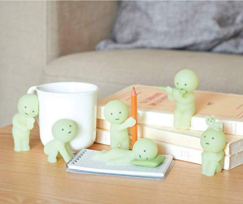 Foto 5 pulgar | Figure Dreams Smiski Glow In The Dark Living Series, Paquete De 1 - Venta Internacional.