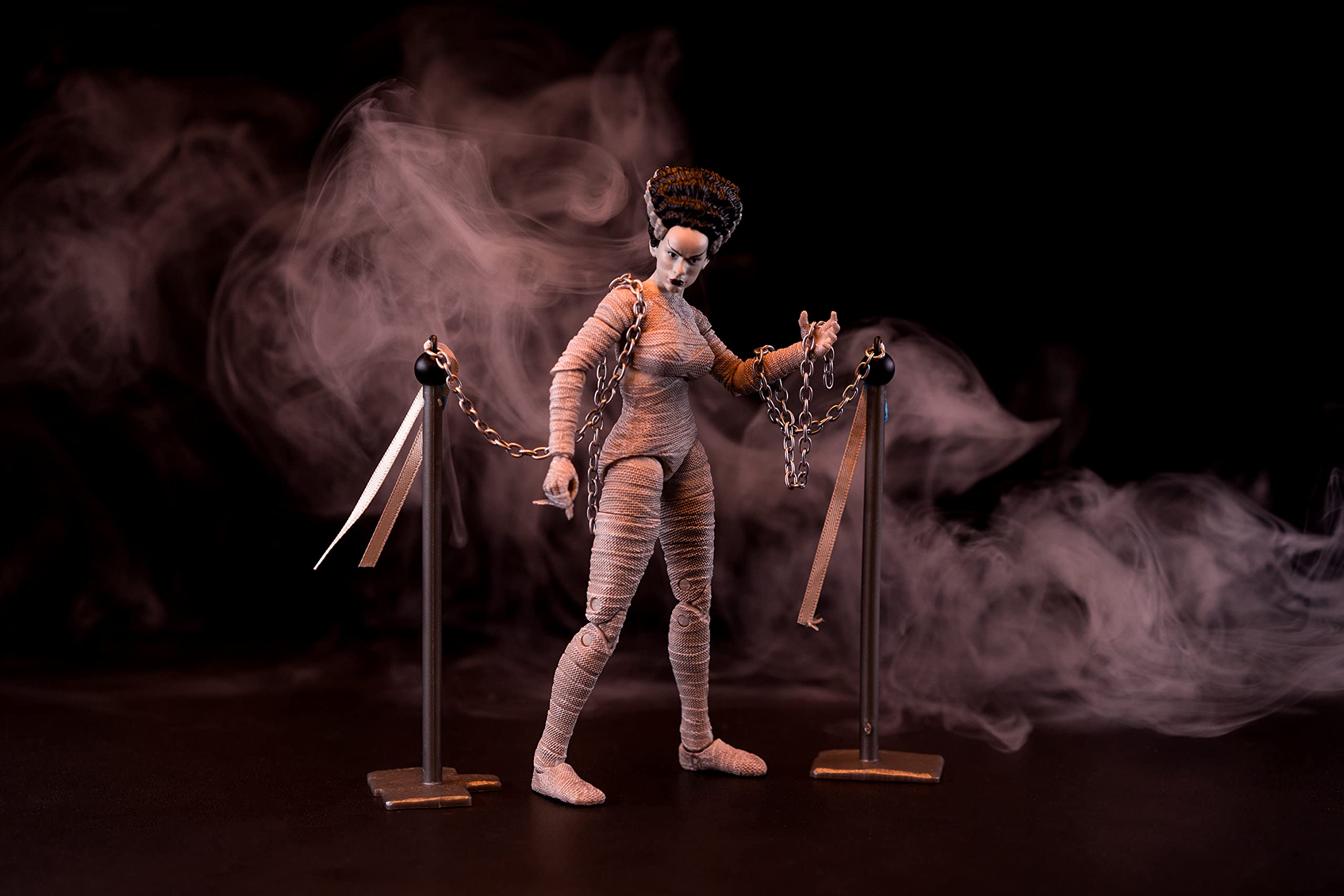 Foto 6 | Figura De Acción La Novia De Frankenstein, 6 Pulgadas, Para Niños Y Adultos, Negra - Venta Internacional.