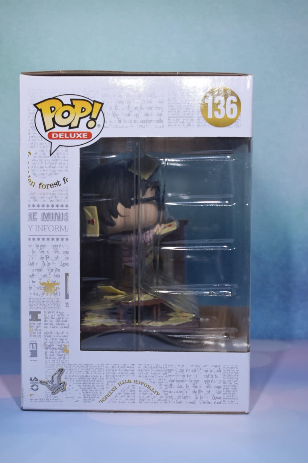 Foto 5 pulgar | Funko Harry Potter Pop Deluxe Vinilo Figura | Harry Potter Con Las Cartas De Hogwarts - Venta Internacional.