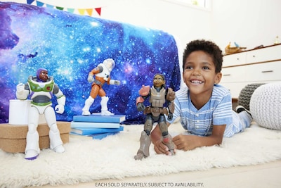 Foto 2 | Figura De Acción Mattel Disney Pixar Lightyear Izzy Hawthorne Jr - Venta Internacional.