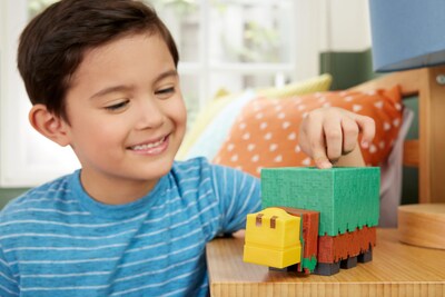 Foto 2 | Figura De Acción Mattel Minecraft Sniffer Con Sonidos Del Juego, 8 Cm - Venta Internacional.