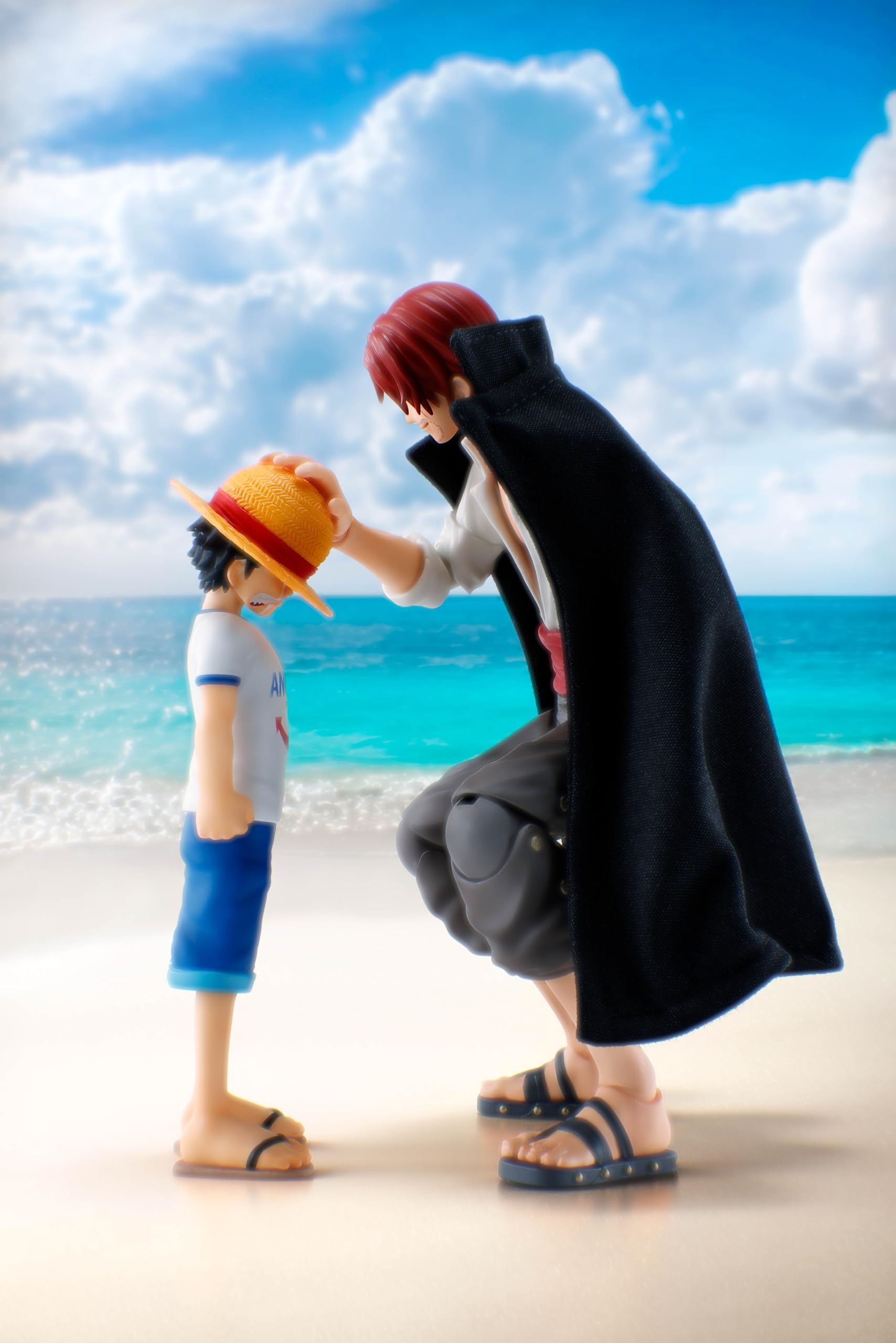 Foto 4 pulgar | Figura De Acción Tamashii Nations One Piece Shanks & Luffy - Venta Internacional.