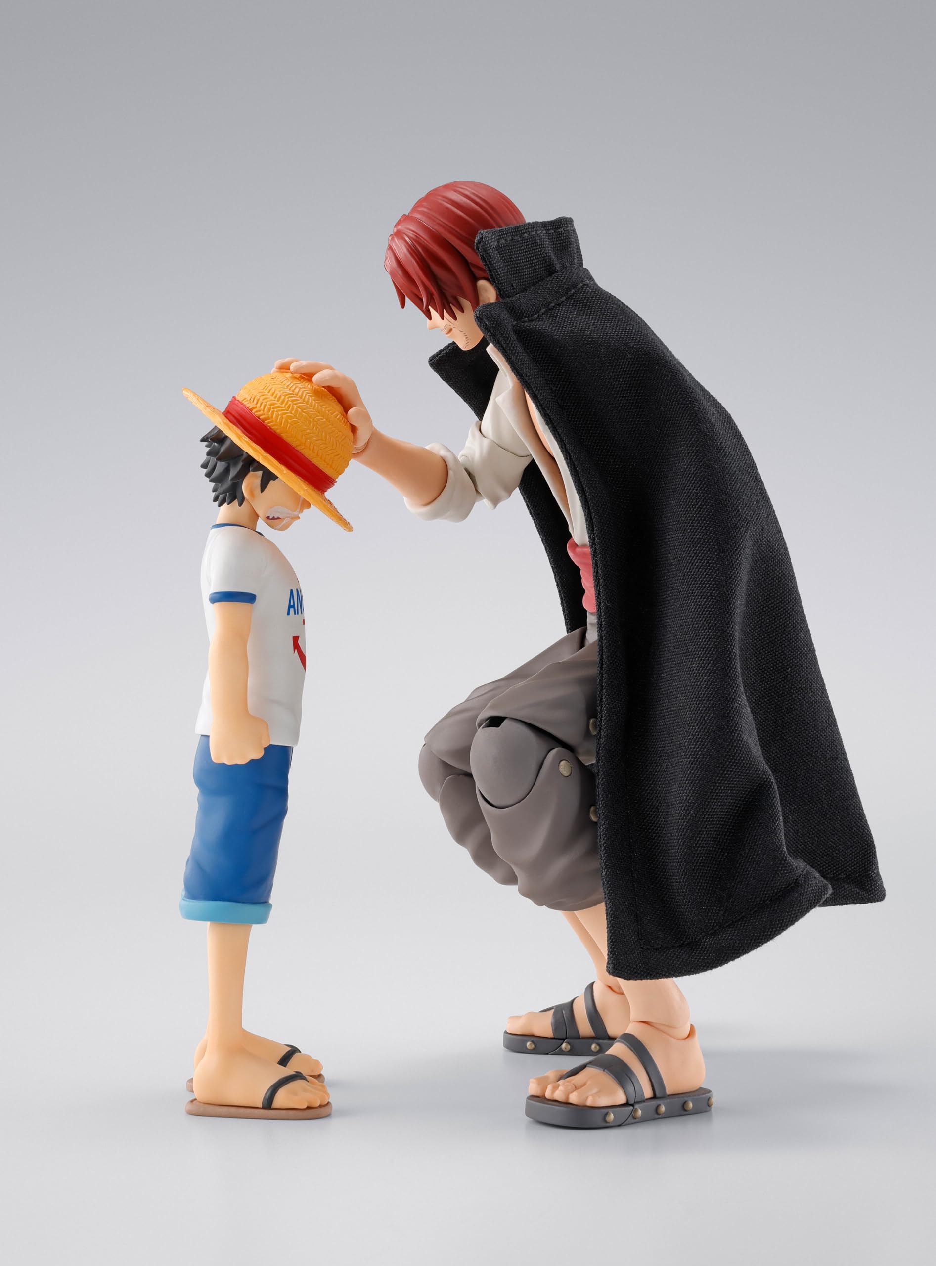 Foto 5 pulgar | Figura De Acción Tamashii Nations One Piece Shanks & Luffy - Venta Internacional.