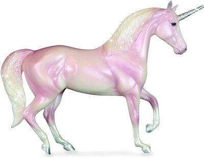 Foto 1 | Figura De Juguete Breyer Freedom Series Aurora Unicorn A Escala 1:12 - Venta Internacional.