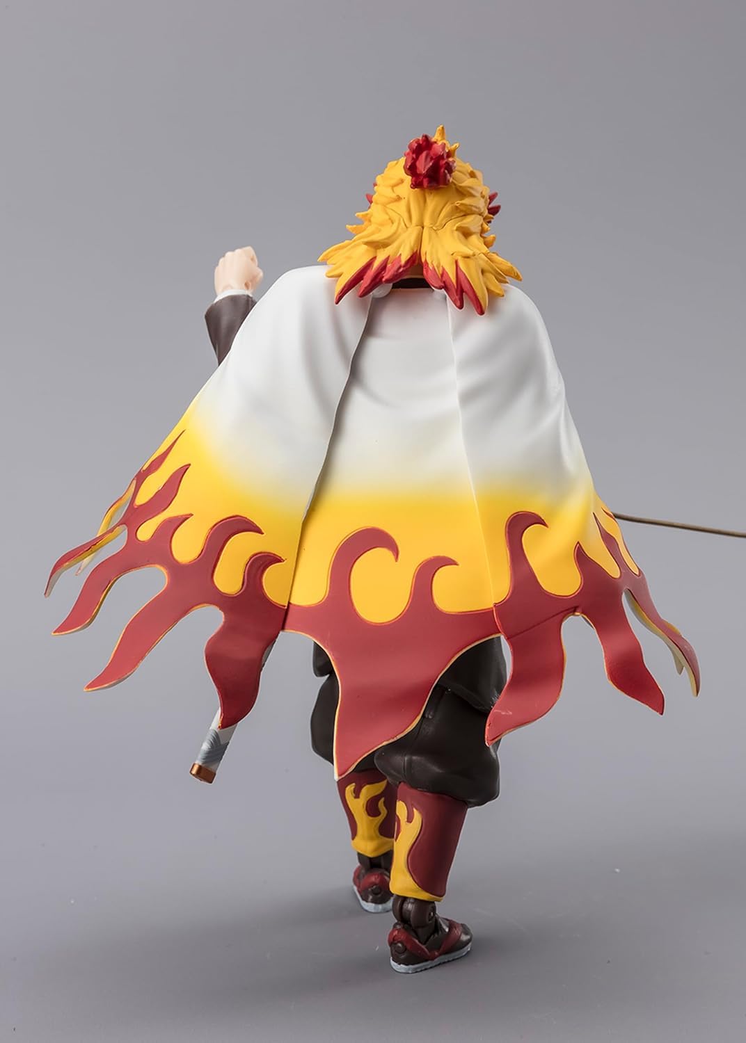 Foto 4 pulgar | Figura De Acción Bandai Demon Slayer Ultimate Legends Kyojuro Rengoku - Venta Internacional.