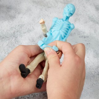 Foto 6 | Figura De Acción Ghostbusters Fright Con Phoebe Spengler - Venta Internacional.