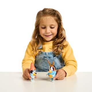 Foto 2 | Figura De Juguete Bluey Bandit (papá), Paquete De 2 Con Accesorios De 6,35 Cm - Venta Internacional.