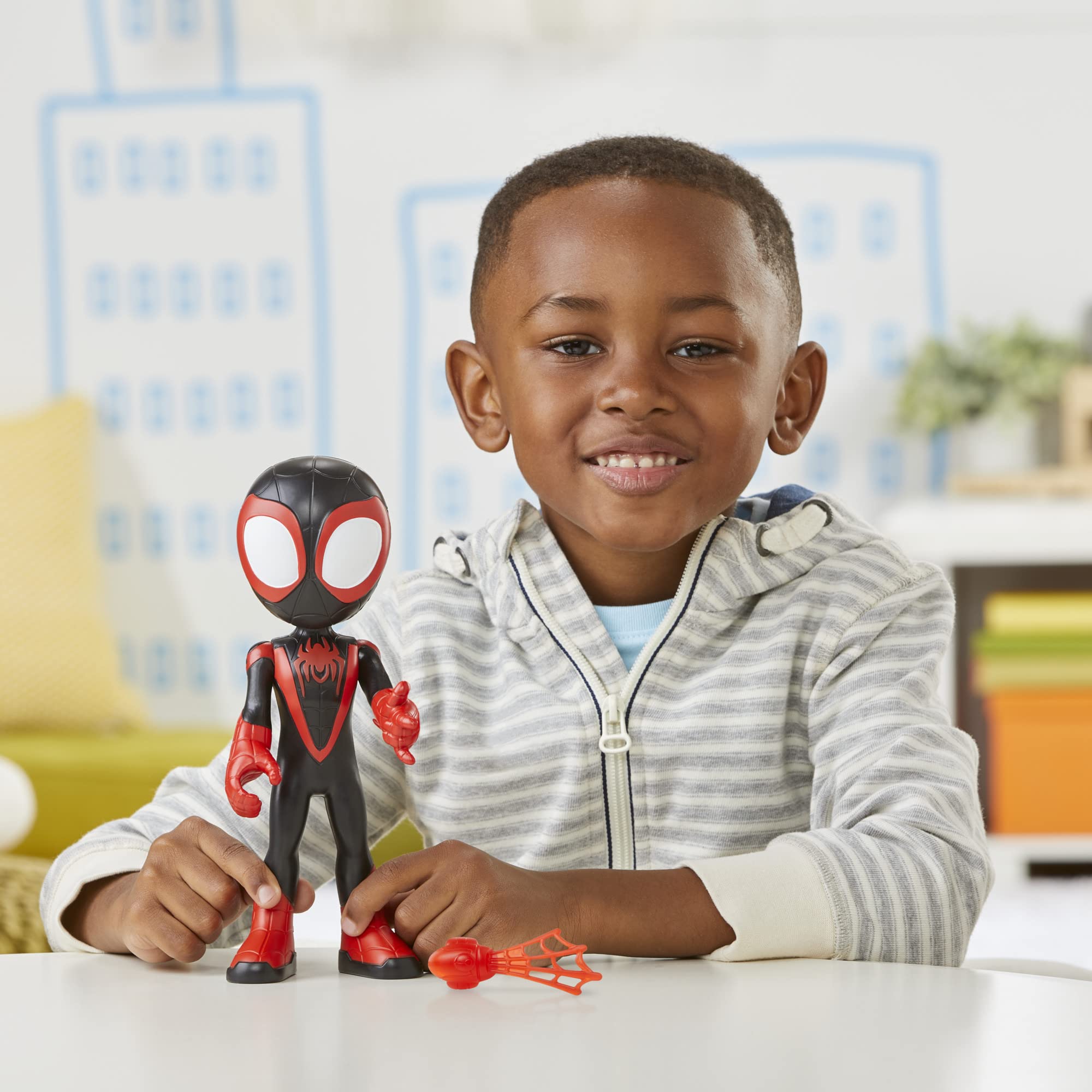 Foto 7 pulgar | Figura De Acción Marvel Spidey Y Sus Increíbles Amigos Miles - Venta Internacional.