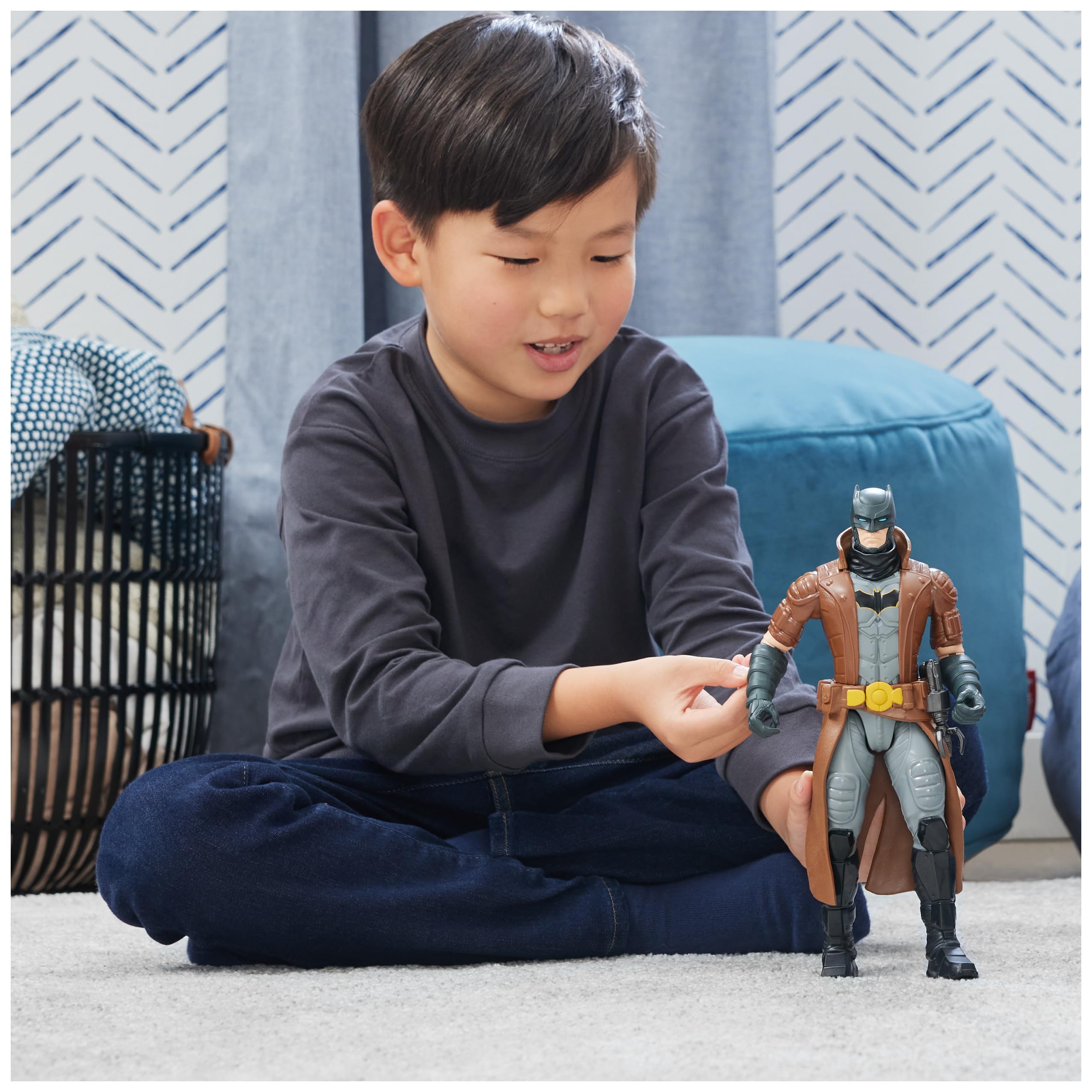 Foto 7 pulgar | Figura De Acción Batman De Dc Comics De 30 Cm Con 11 Puntos De Articulación - Venta Internacional.