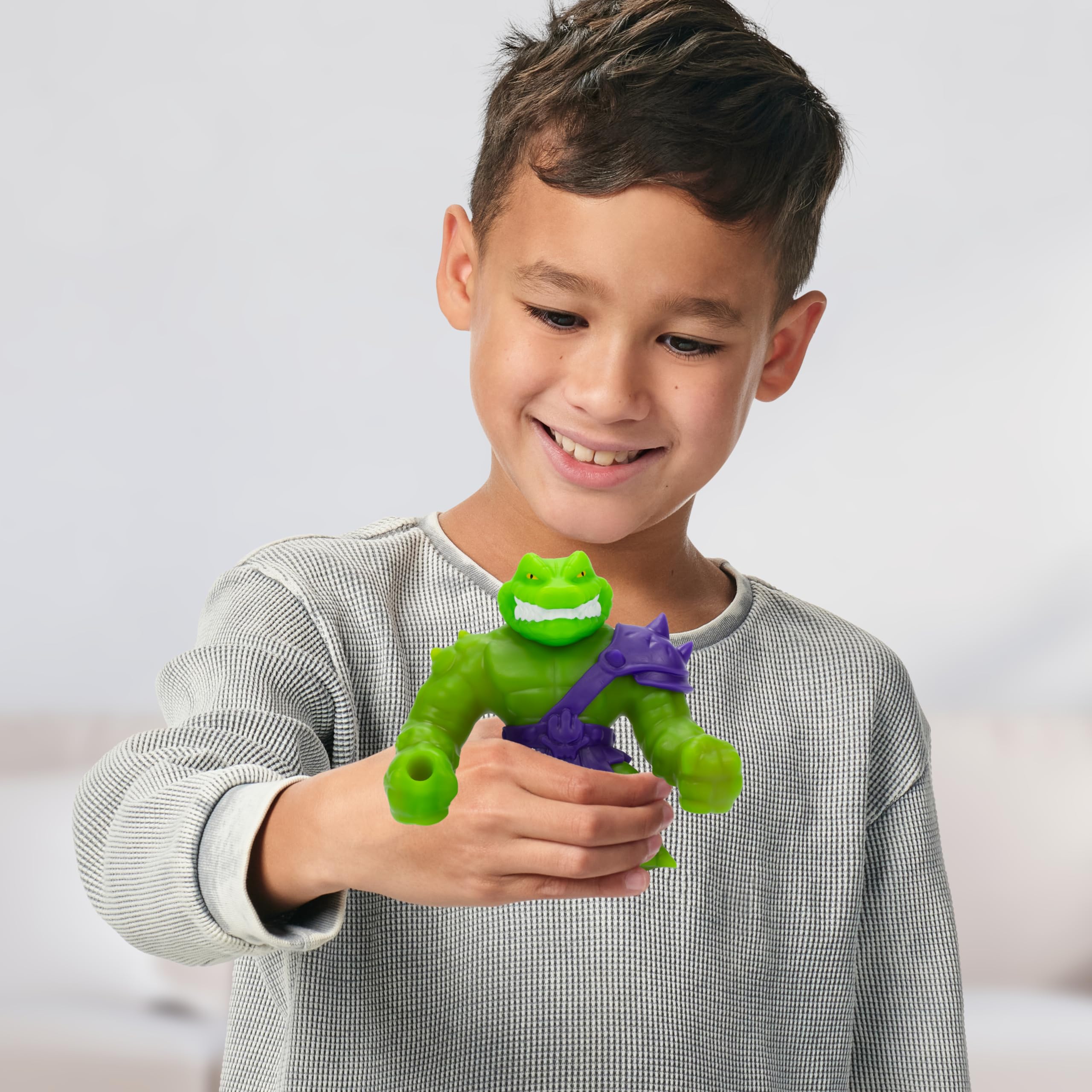 Foto 4 pulgar | Figura De Acción Heroes Of Goo Jit Zu Stretch Strikers Rock Jaw - Venta Internacional.