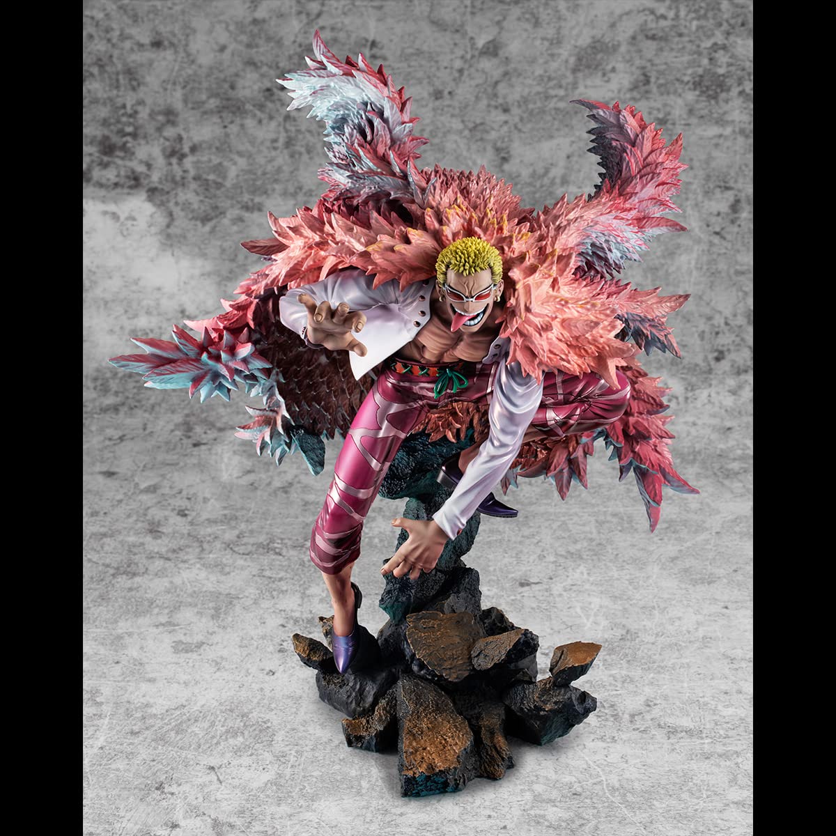 Foto 3 pulgar | Figura Coleccionable Megahouse One Piece Wa-maximum Doflamingo - Venta Internacional.