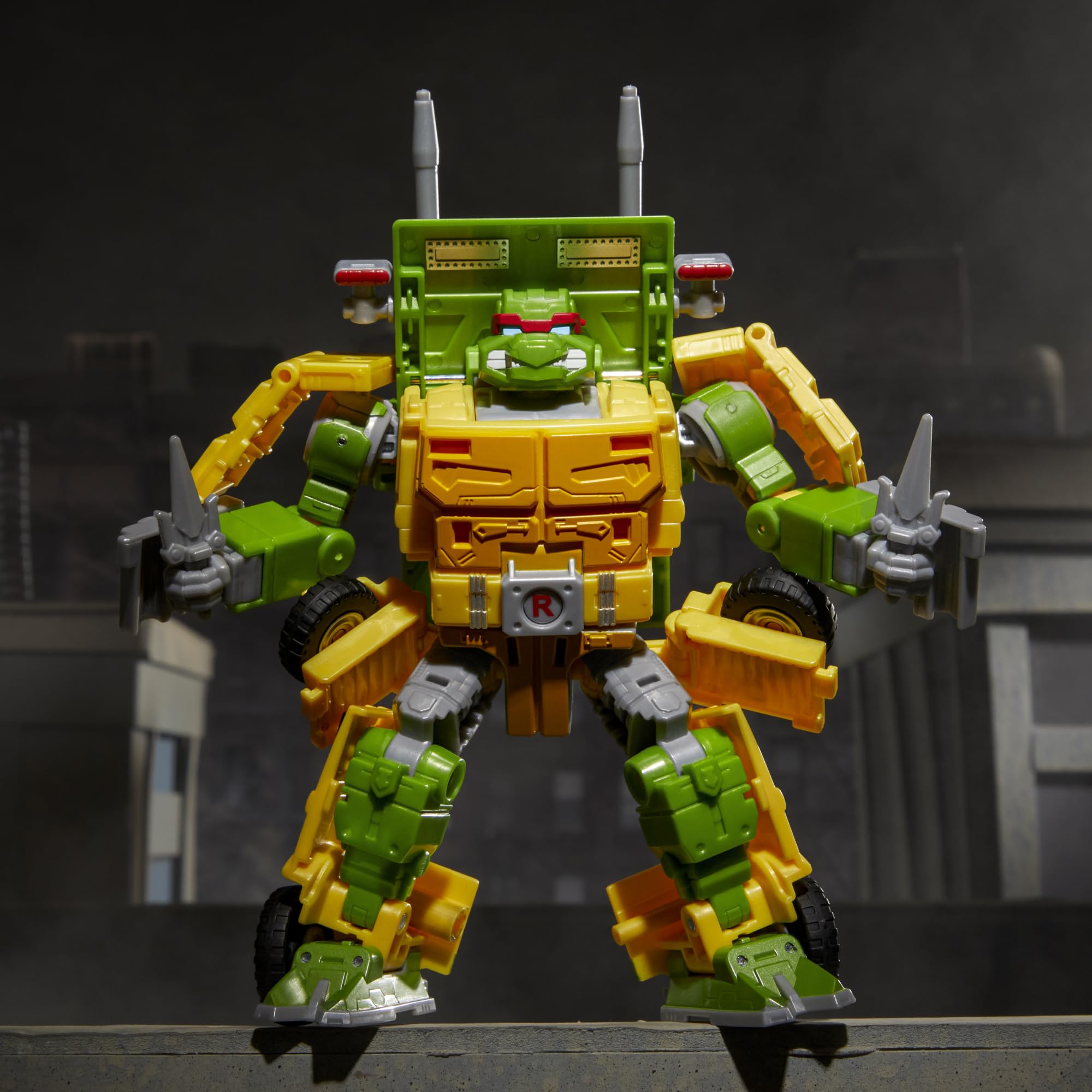 Foto 4 | Figura De Acción Transformers Collaborative Teenage Mutant Ninja Turtles X Toy Party Wallop, 17,5 Cm - Venta Interna