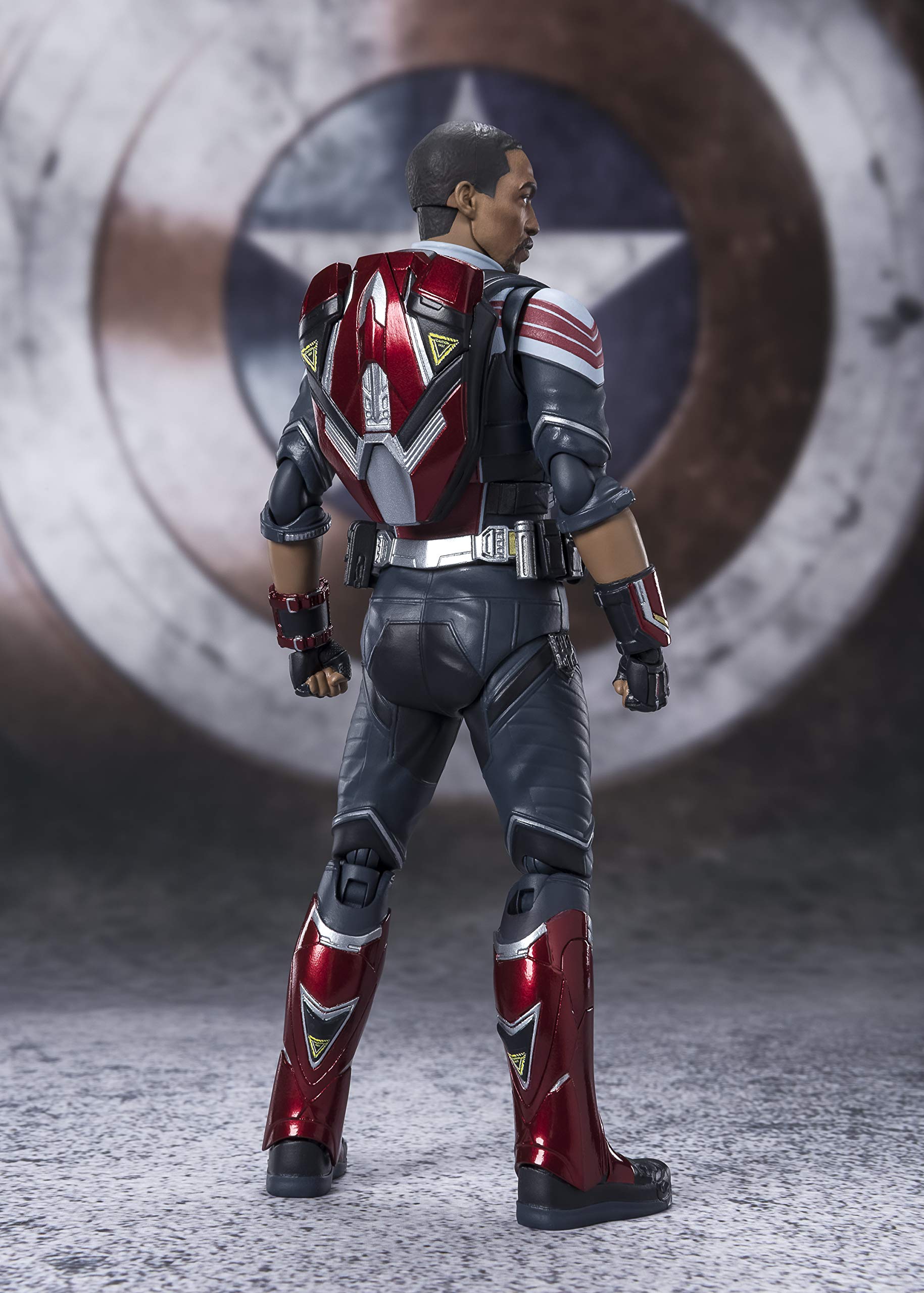 Foto 4 pulgar | Figura De Acción Tamashii Nations Falcon The Falcon And The Winter Soldier - Venta Internacional.