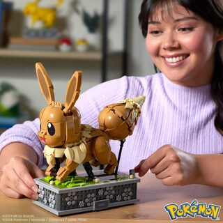 Foto 2 | Set De Construcción De Figuras De Acción Mega Pokémon Motion Eevee 1366 Unidades - Venta Internacional.