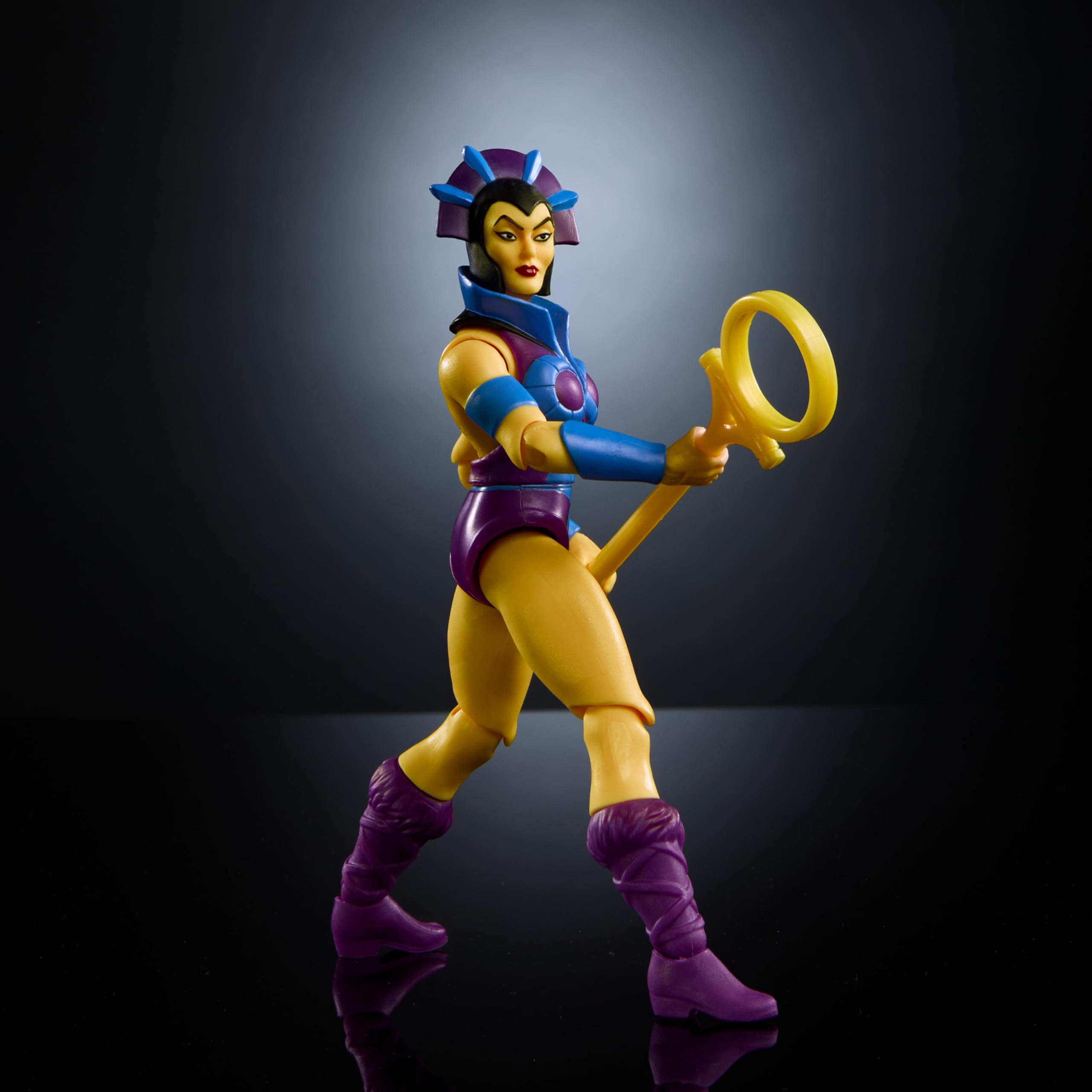 Foto 6 pulgar | Figura De Acción Masters Of The Universe Origins Evil-lyn 14 Cm - Venta Internacional.