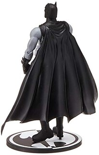 Foto 2 | Figura De Acción Dc Collectibles Batman Black And White Hush - Venta Internacional.