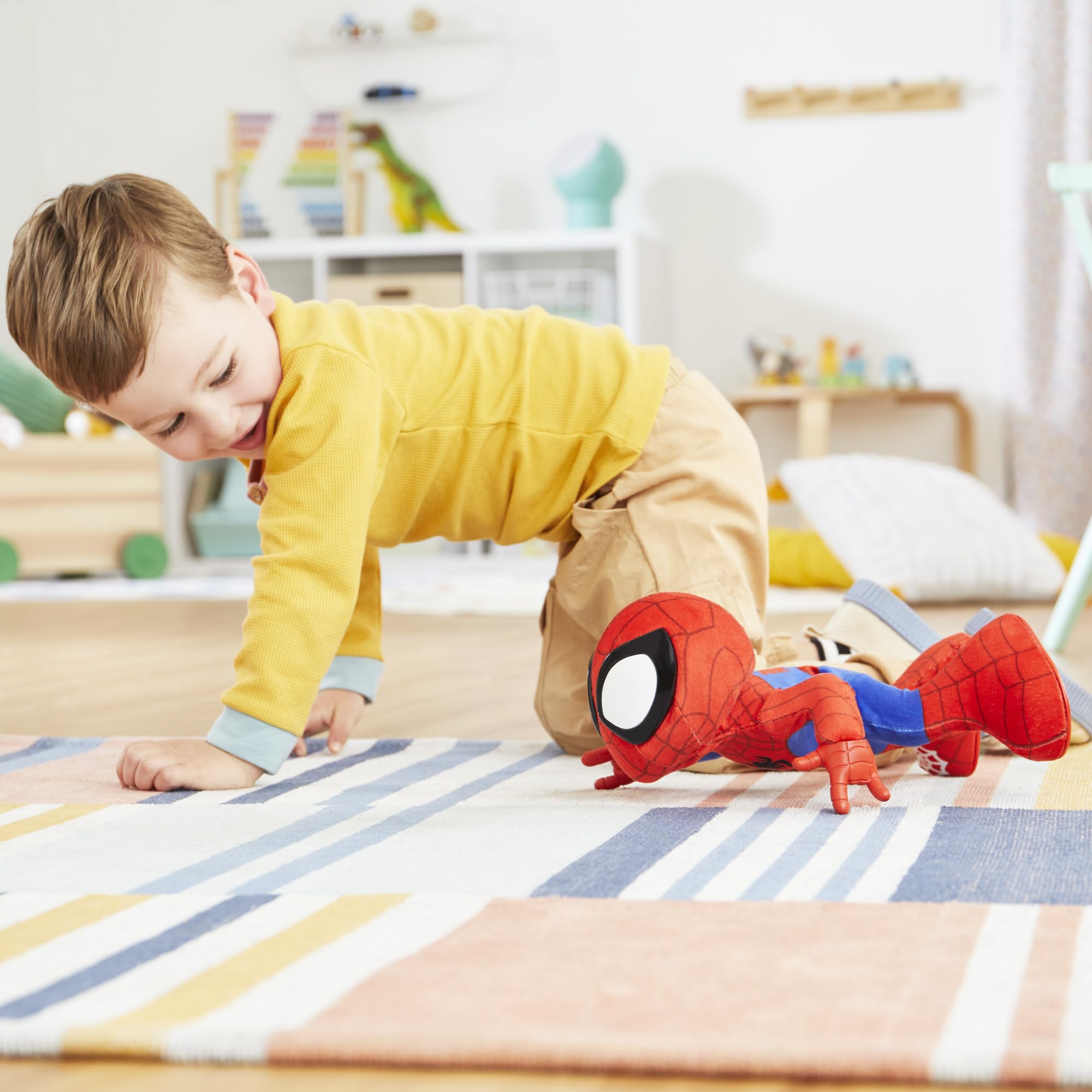 Foto 6 pulgar | Peluche Saf Dance N Crawl Spidey Con Sonidos Y Frases - Venta Internacional.