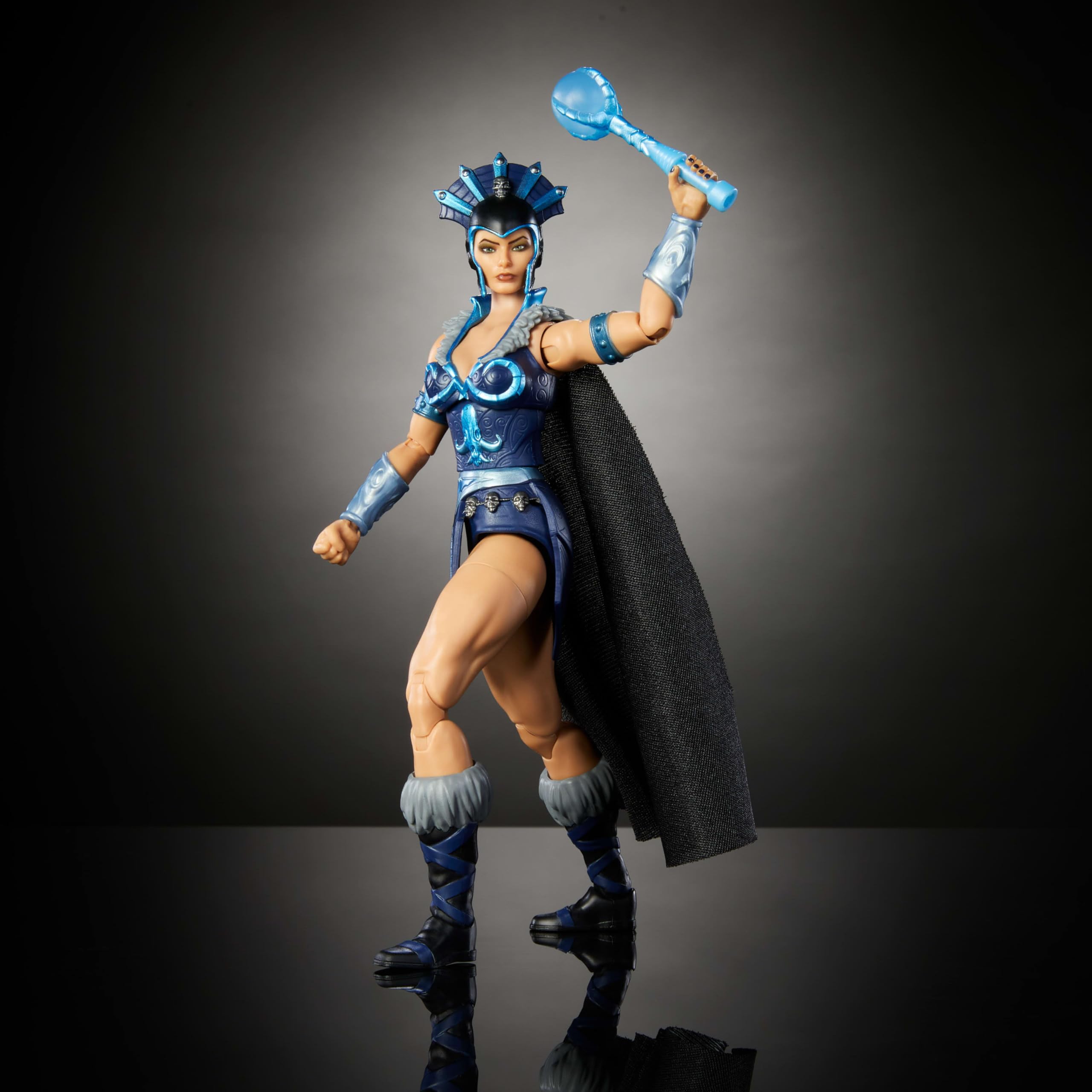 Foto 5 pulgar | Figura De Acción Masters Of The Universe Masterverse Evil-lyn - Venta Internacional.