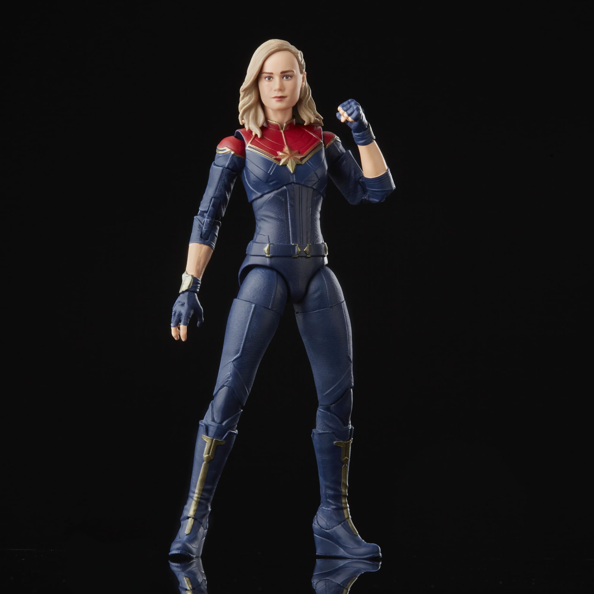 Foto 8 pulgar | Figura De Acción Capitana Marvel De La Serie Marvel Legends 15 Cm - Venta Internacional.