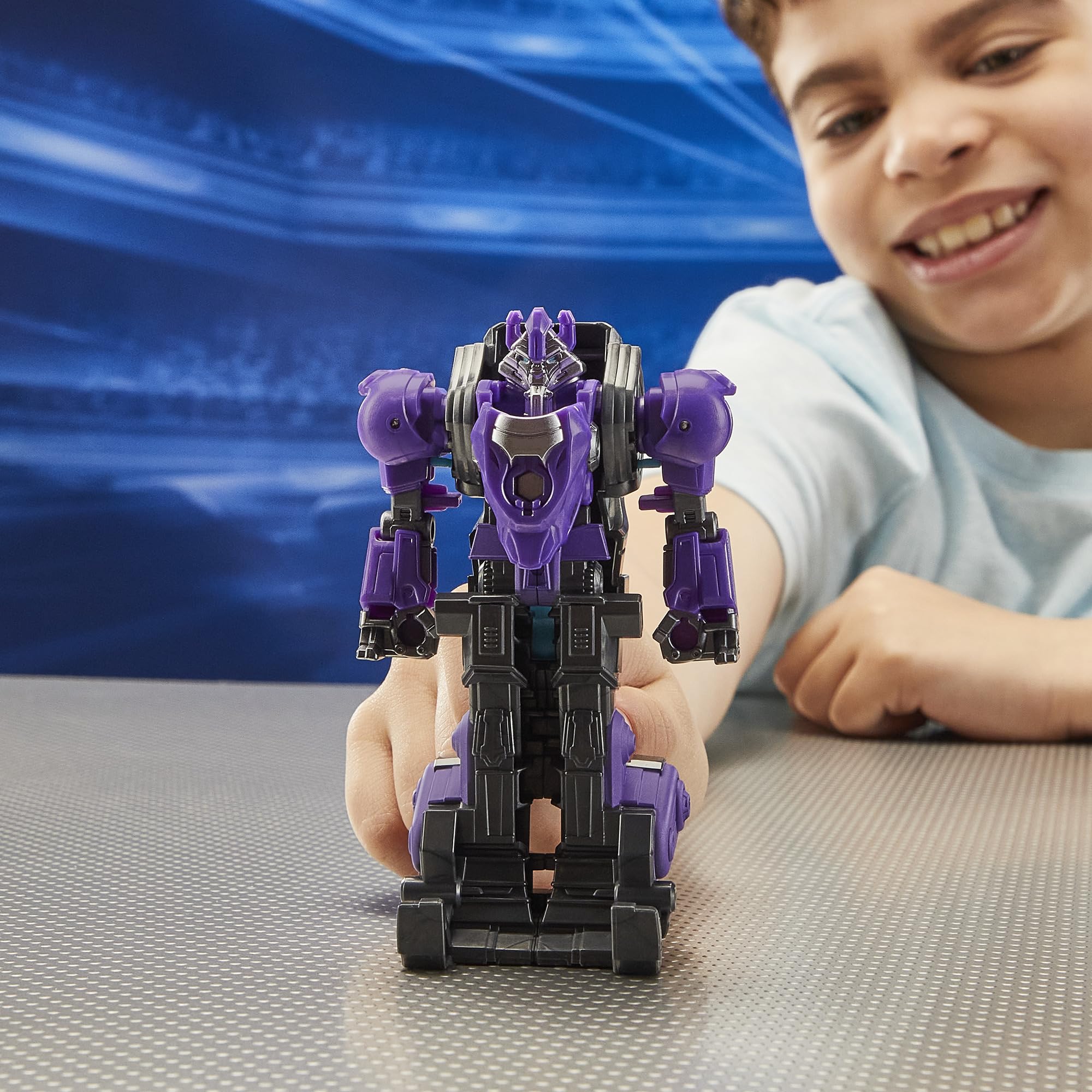 Foto 6 pulgar | Figura De Acción Transformers One Robot Battlers Alpha Trion - Venta Internacional.