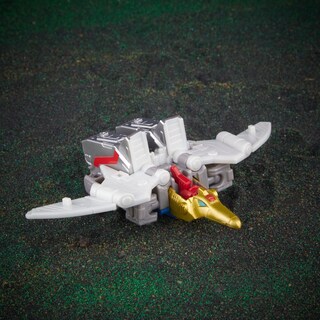 Foto 4 | Figura De Acción Transformers Legacy Evolution Dinobot Swoop - Venta Internacional.