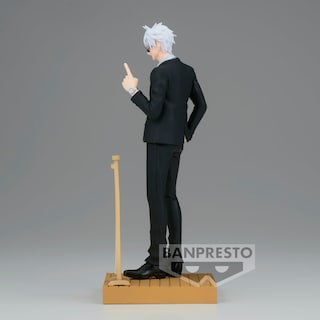 Foto 3 | Figura De Diorama Banpresto Jujutsu Kaisen Satoru Gojo Suit Ver. - Venta Internacional.