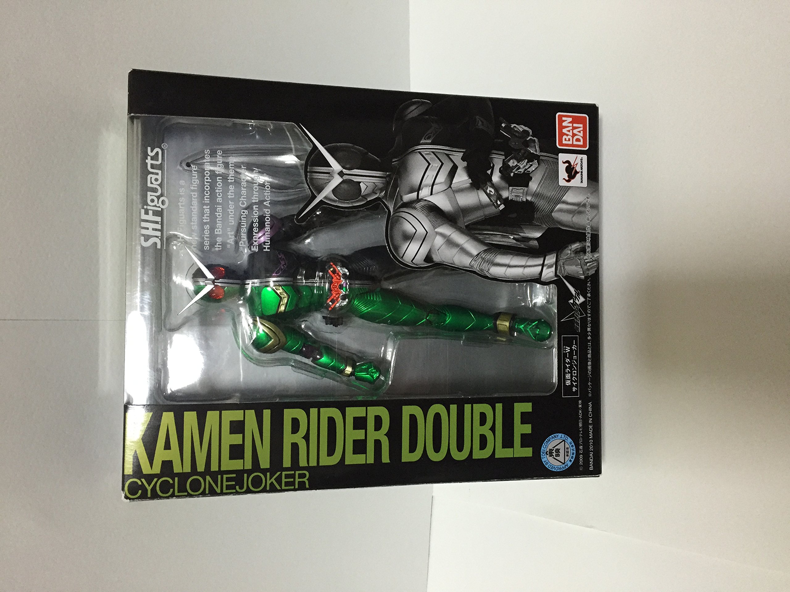 Foto 2 pulgar | Figura De Acción Bandai Tamashii Nations Cyclone Joker Kamen Rider W - Venta Internacional.