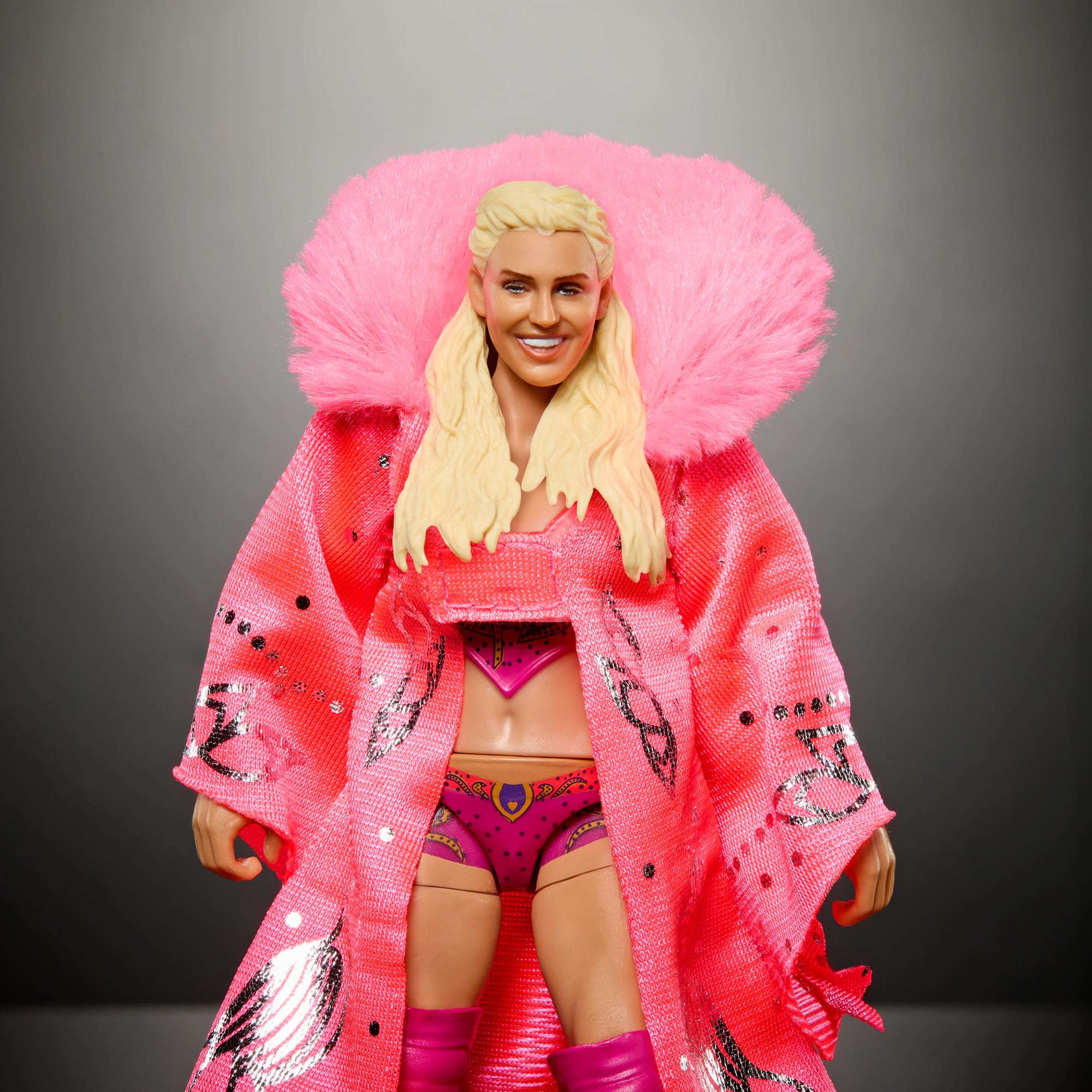 Foto 3 | Figura De Acción Mattel Wwe Ultimate Edition Charlotte Flair - Venta Internacional.